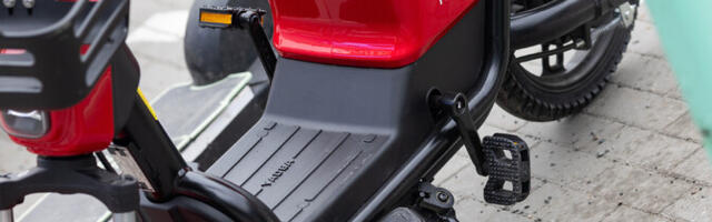 В Латвии после гибели подростков приостановлены услуги аренды электромопедов Ride Mobility