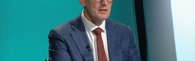 Михал: написание кириллицей партии "Отечество" не было переходом границ