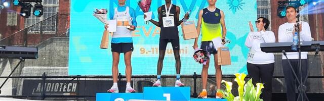 Нарвский городской бег: чемпионом Эстонии по полумарафону стал Тийдрек Нурме