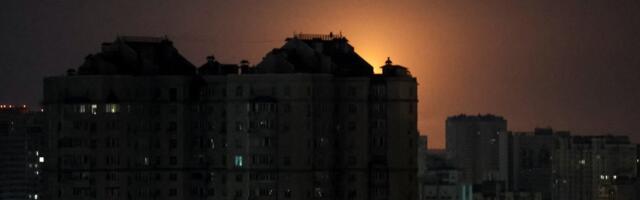 Российские войска атаковали Киев дронами „Шахед“. Средства ПВО сбили полтора десятка беспилотников