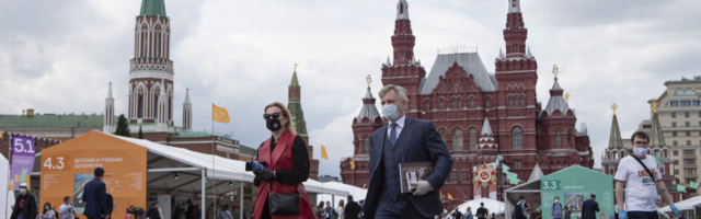 В России выявили еще 8985 случаев заражения коронавирусом