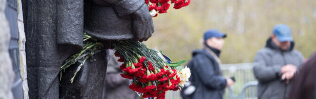 Певкур: правительство и Минобороны не обсуждали перенос Бронзового солдата с Военного кладбища