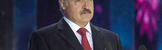 Лукашенко помиловал 123 заключенных, среди них Колесникова, Беляцкий и Бабарико