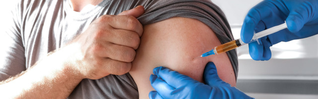 В Литве – тысячи сообщений о побочных реакциях на вакцину