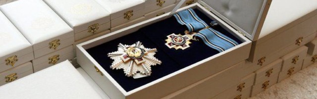 Среди награжденных государственными наградами 11 русских имен