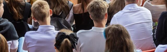 В Литве ограблена 14-летняя девочка: у нее забрали рюкзак и выстрелили в живот