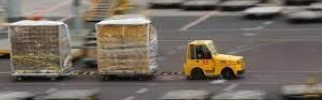 Сотрудница DHL в деле о зажигательных посылках: чувствовала, что надо тщательно проверить посылки