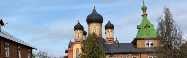 На кладбище Пюхтицкого монастыря планируют провести археологические исследования