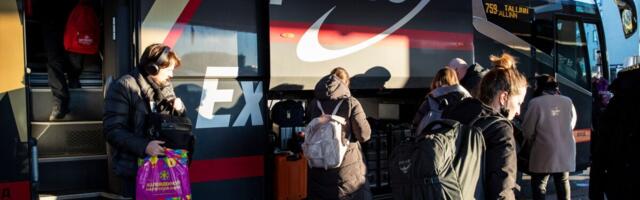 Южные соседи хотят остановить автобусное сообщение с Россией, Эстония не видит значительной угрозы