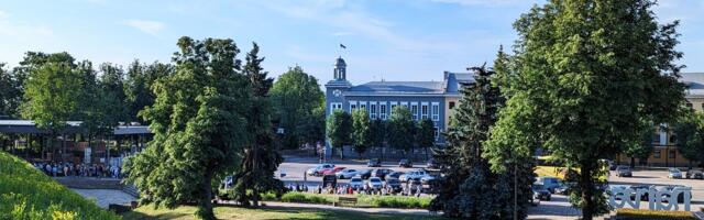 23 июня во время парада в Нарве нельзя будет пересечь границу