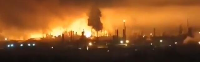 1502-й день войны: в Кстово после атаки украинских дронов вспыхнул пожар в районе НПЗ