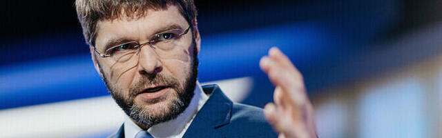 Мэр Таллинна ждет от министра культуры четкой позиции относительно расширения театра "Эстония"