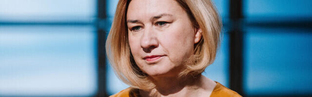 Перлинг приветствует снижение акцизов, но критикует Партию реформ за лживость