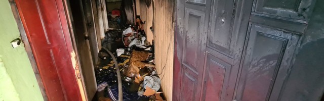 В Тарту пожар унес жизни двух человек, третий получил серьезные ожоги