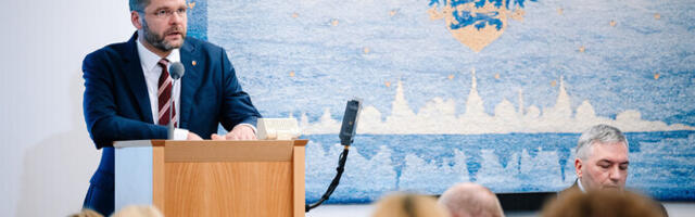 Осиновский о голосовании по детским садам: центристы увидели шанс отомстить Партии реформ