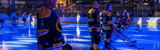 ФОТО | Новый сезон чемпионата Эстонии по хоккею стартовал в Тарту: нарвская команда обыграла действующего чемпиона