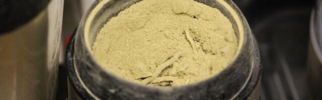 В Силламяэ задержали мужчину — у него дома нашли около 100 граммов конопли