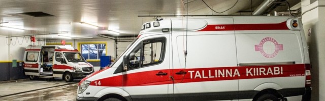 Таллиннская скорая помощь уволила 15 сотрудников, отказавшихся вакцинироваться
