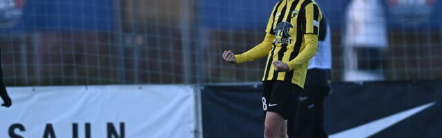 "Вапрус" начал подготовку к новому сезону без Паалберга: юного футболиста надеются продать