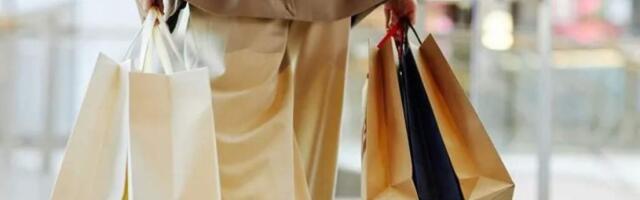 В январе жители Польши массово возвращают подарки: в магазинах одежды — до 70% покупок