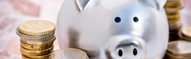 Более половины работающих финансово уязвимы: накоплений хватает максимум на три месяца