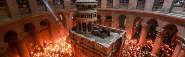 Стало известно, как пройдет служба схождения Благодатного огня в Иерусалиме