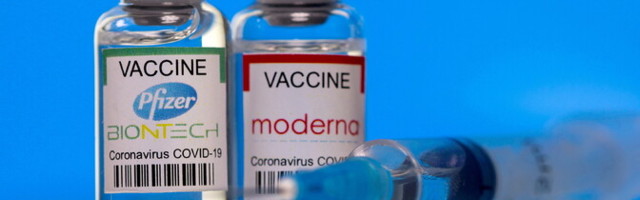 Pfizer и Moderna: эффективность вакцины от коронавируса со временем снижается