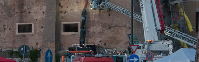 При обрушении средневековой башни в Риме погиб рабочий