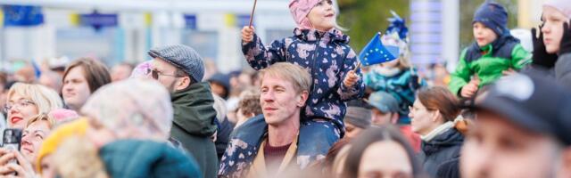 Журнал Рийгикогу: многие жители Эстонии не представляют, как функционирует ЕС  