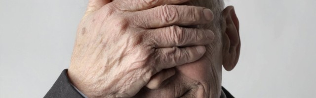 Исследователи выяснили, как остановить болезнь Альцгеймера