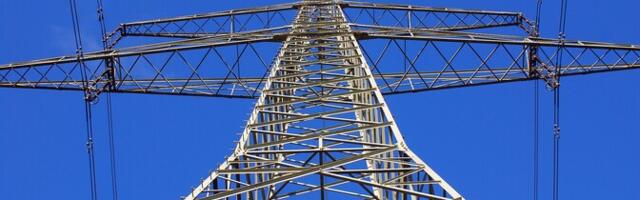 В четверг цена электричества на бирже превысила отметку в 12 центов за киловатт-час