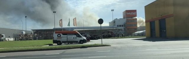 В Ласнамяэ произошел пожар в торговом центре Vesse
