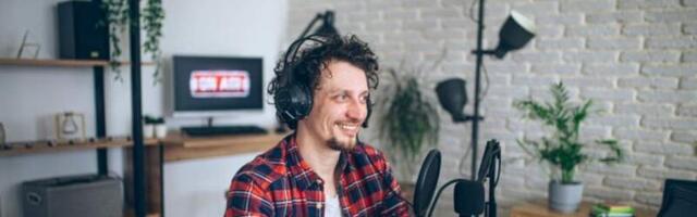 Подкаст: что это простыми словами, зачем нужен, чем отличается от интервью, примеры