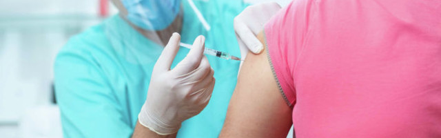 Сделать вакцинацию доступной для всех власти Эстонии обещают в мае