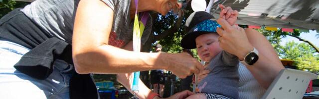 Американские родители без восторга воспринимают вакцинацию своих детей