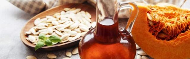 Тыквенное масло: что это, для чего применяется, польза и вред для мужчин, женщин