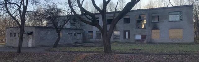 Заброшенное здание в сердце Старой Нарвы уберут