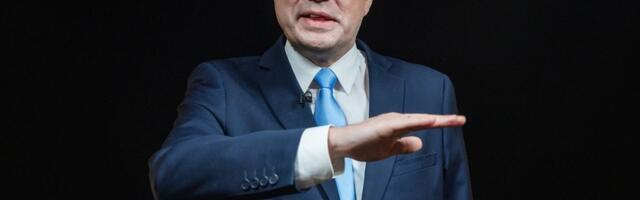 ОТ РЕДАКЦИИ | Отечественный конь в тылу центристов