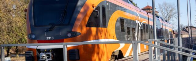 В Рапламаа поезд столкнулся с погрузчиком со стройки Rail Baltica