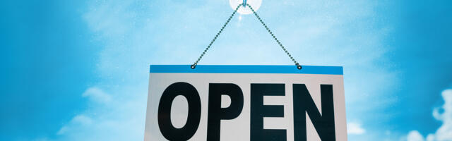 Греческий профессор: пандемия коронавируса закончится 20 февраля