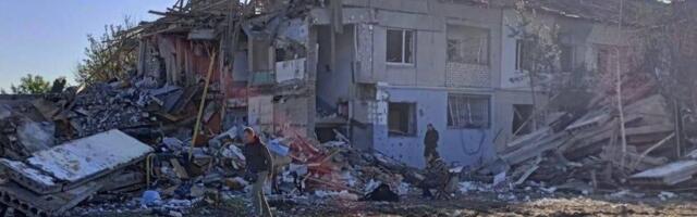 В Днепропетровской области после обстрела из-под завалов достали тело двухлетней девочки