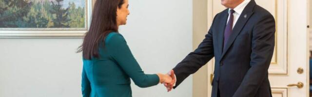 Президент Литв назначил Ругинене премьером