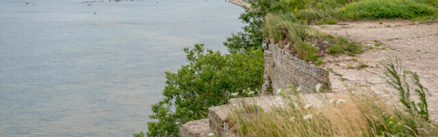 Попытка сделать фотографию с края обрыва в Тюрисалу закончилась падением