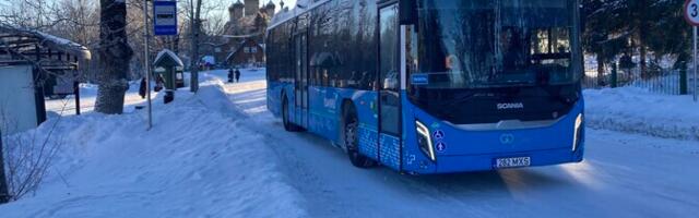 Жители Эстонии все чаще предпочитают автомобили общественному транспорту
