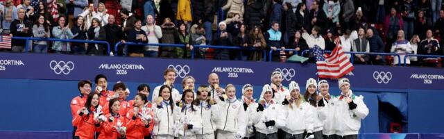 Олимпийское фиаско: подиум повредил коньки фигуристам