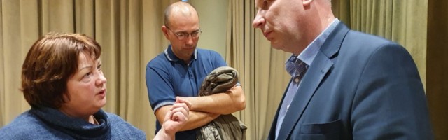 Из хрущевки – в «смартовку»: в Нарве обсудили, по силам ли местным КТ реновация многоквартирных домов