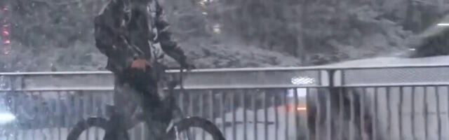 На восточное побережье США обрушился сильнейший снегопад