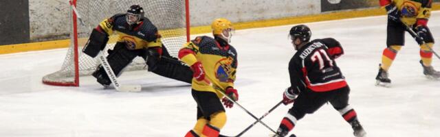 Хоккейный клуб Narva PSK вырвал победу у тартуского Välk 494 и закрепился на второй строчке турнирной таблицы