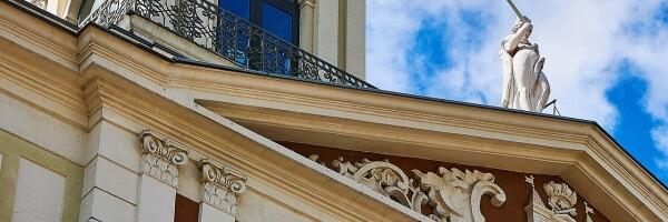 Принят бюджет Риги с дефицитом на 200 млн евро