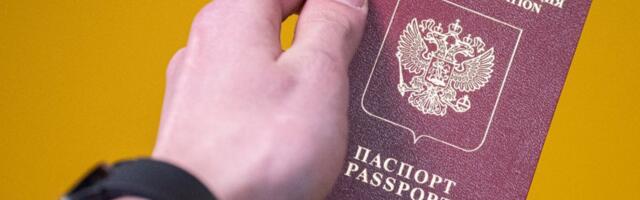 "А если не успел сменить — выдворят или оштрафуют?“ С 15 января небиометрические паспорта РФ в Латвии нелегитимны